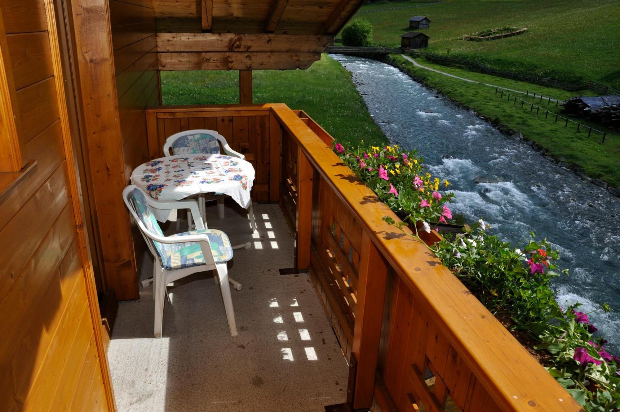 Haus Alpenruh Ξενοδοχείο Sankt Leonhard im Pitztal Εξωτερικό φωτογραφία